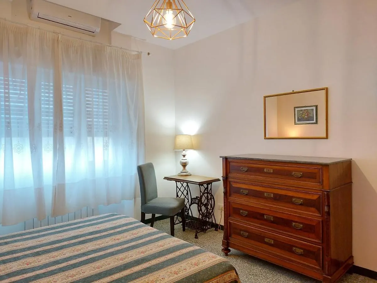 Happy Lucca Casa Vacanze