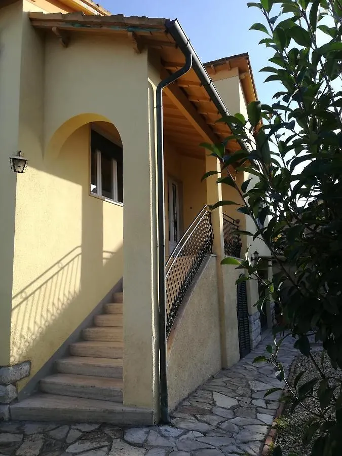 Holiday home Happy Lucca Casa Vacanze Italy